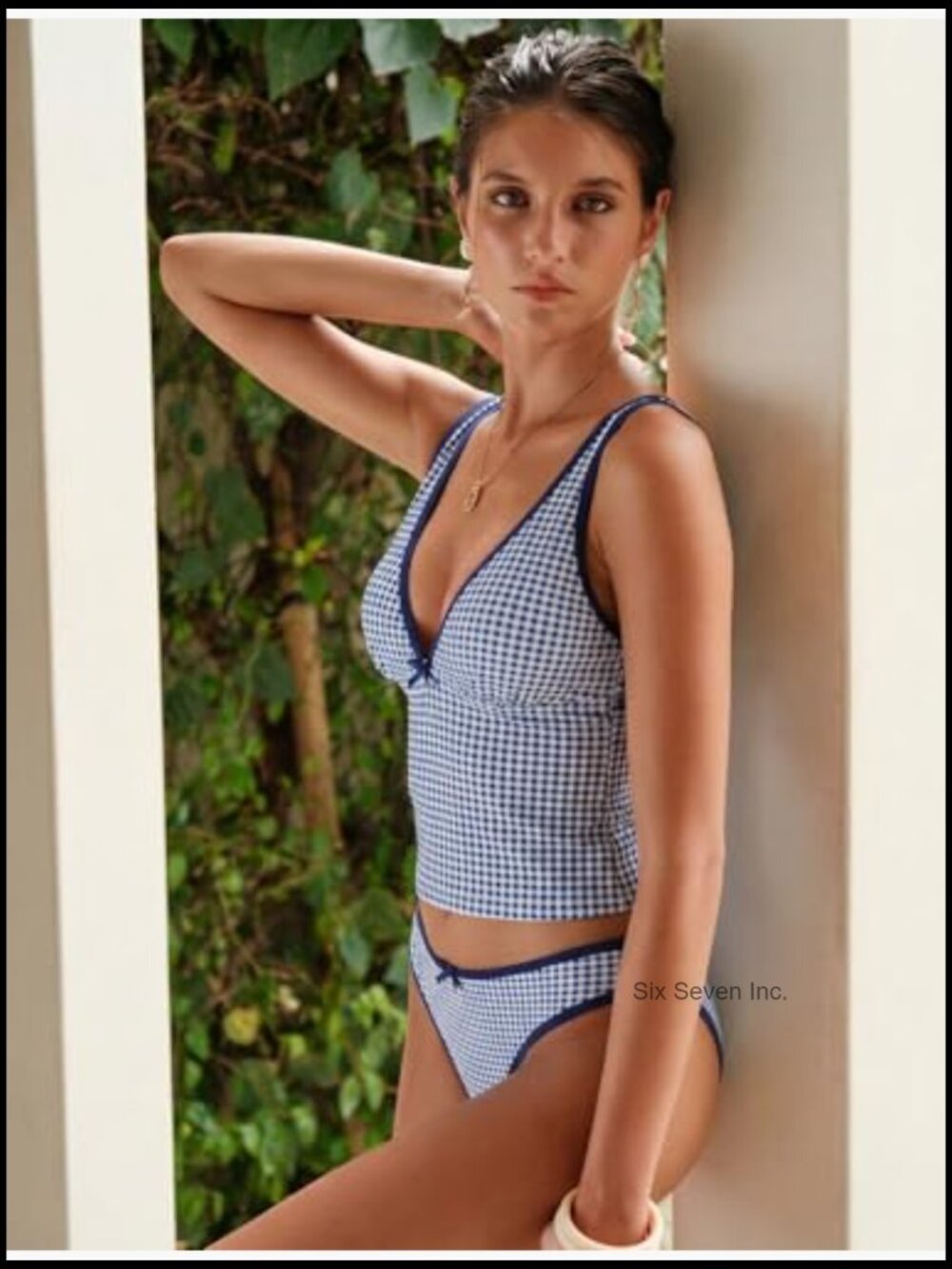 Tummy Control Tankini Set with Adjustable Straps and Removable Pads - Picture 4 of 7